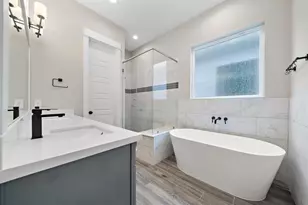 7706 Kivu Ln, Houston, TX 77055 - Photo 18