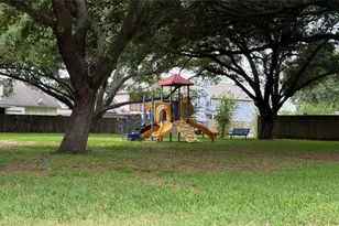 1311 Cowden Ct, Missouri City, TX 77489 - Photo 30