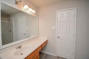 2306 Ledgeway Ct, Katy, TX 77450 - Photo 10