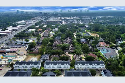 9200 Westheimer Road #902, Houston, TX 77063 - Photo 2