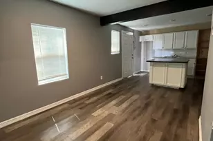 6908 Larkstone St, Houston, TX 77028 - Photo 8