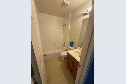 12823 Glorywhite Court, Houston, TX 77034 - Photo 10