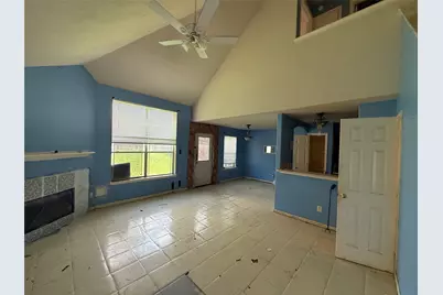 12823 Glorywhite Court, Houston, TX 77034 - Photo 2
