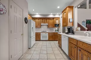 2601 S Broadway St, La Porte, TX 77571 - Photo 20