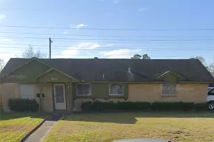 8002 Delwin St, Houston, TX 77034 - Photo 2