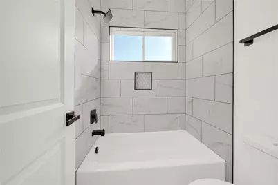4406 Bond Street, Houston, TX 77026 - Photo 12