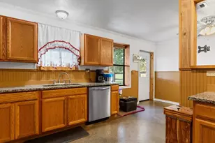 101 Oak Creek Dr, Van Vleck, TX 77482 - Photo 14