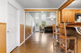 101 Oak Creek Dr, Van Vleck, TX 77482 - Photo 10