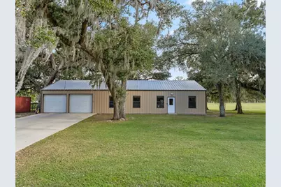 101 Oak Creek Drive, Van Vleck, TX 77482 - Photo 2