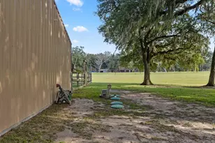 101 Oak Creek Dr, Van Vleck, TX 77482 - Photo 42