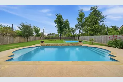 1510 Whispering Pines Drive, Houston, TX 77055 - Photo 4