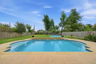 1510 Whispering Pines Dr, Houston, TX 77055 - Photo 4