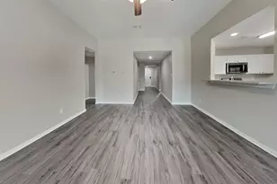 2815 Fox Mountain Dr, Spring, TX 77386 - Photo 2