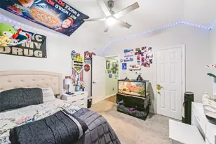 210 Jamie Ct, La Porte, TX 77571 - Photo 14