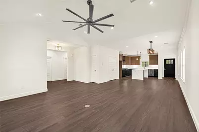 21678 County Road 3749D, Cleveland, TX 77327 - Photo 24