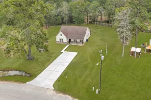 21678 County Rd 3749D, Cleveland, TX 77327 - Photo 4