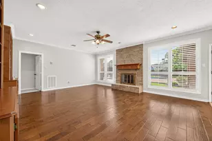 16217 Capri Dr, Jersey Village, TX 77040 - Photo 18