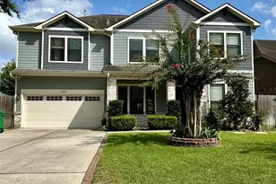 1527 Cheshire Ln, Houston, TX 77018 - Photo 1