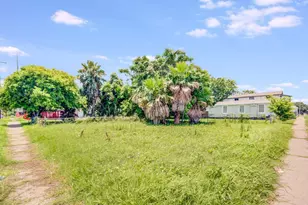 701 39th St, Galveston, TX 77550 - Photo 10