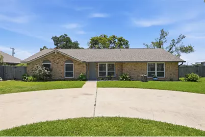 2210 Quail Hollow Drive, Bryan, TX 77802 - Photo 1