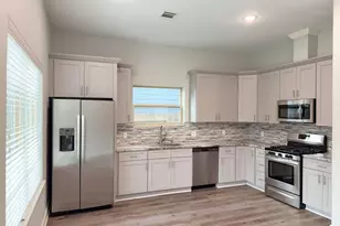 1934 Olivos St, Missouri City, TX 77459 - Photo 6