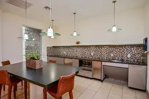 300 St Joseph Pkwy, Houston, TX 77002 - Photo 28