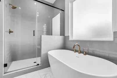 204 Burr Street #G, Houston, TX 77011 - Photo 22