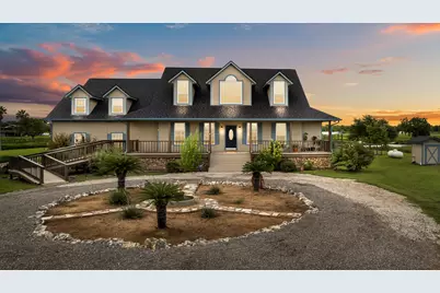 7902 S Redfish Drive, Hitchcock, TX 77563 - Photo 2