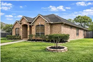 16807 Laguna Springs Dr, Houston, TX 77095 - Photo 4