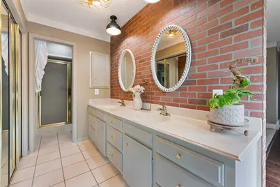 2512 Towering Oaks Drive, Bryan, TX 77802 - Photo 22