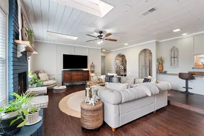 2512 Towering Oaks Drive, Bryan, TX 77802 - Photo 14