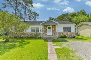 2807 Fannin St, La Marque, TX 77568 - Photo 1