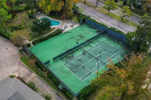 9533 Bayou Brook St, Houston, TX 77063 - Photo 46