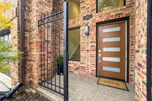 9533 Bayou Brook St, Houston, TX 77063 - Photo 2