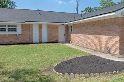 4906 Gardenia Trail, Pasadena, TX 77505 - Photo 2