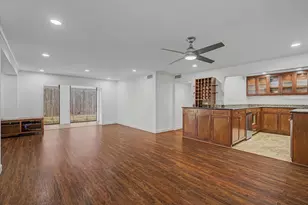 7575 Katy Fwy, Houston, TX 77024 - Photo 8
