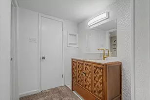 7575 Katy Fwy, Houston, TX 77024 - Photo 42