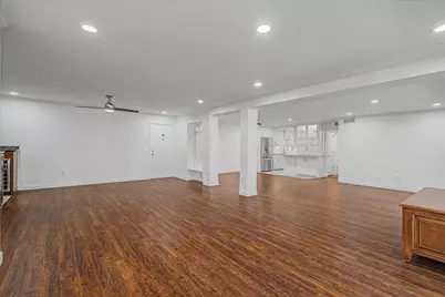 7575 Katy Freeway #4, Houston, TX 77024 - Photo 10