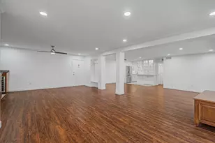 7575 Katy Fwy, Houston, TX 77024 - Photo 10