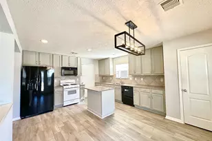 18219 Foley Park Ct, Cypress, TX 77433 - Photo 10