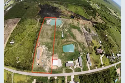 2922 N County Rd 807 Drive, Angleton, TX 77515 - Photo 1