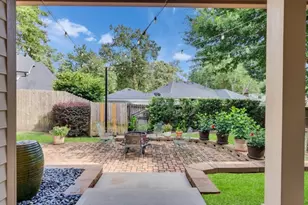 9 Robin Trail, Conroe, TX 77304 - Photo 28