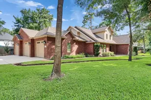9 Robin Trail, Conroe, TX 77304 - Photo 32
