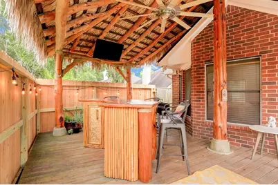 1435 Basswood Springs Court, Houston, TX 77062 - Photo 4