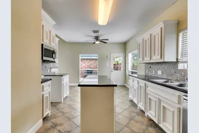 4409 Juan Carlos Court, Rosenberg, TX 77471 - Photo 12