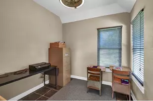 1314 Remington Ct, Angleton, TX 77515 - Photo 32