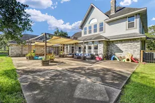 1314 Remington Ct, Angleton, TX 77515 - Photo 42