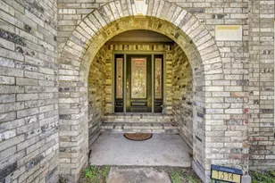 1314 Remington Ct, Angleton, TX 77515 - Photo 14