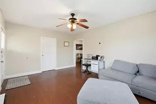 4218 Ave S, Galveston, TX 77550 - Photo 18