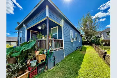 7808 Avenue F, Houston, TX 77012 - Photo 2